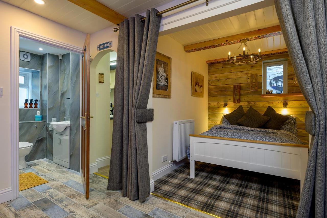 Anastasia'S Secret! Cupar Swiss Alpine Style Apartment Екстериор снимка